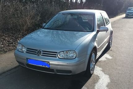 VW Golf 230.000 km 750 &euro; Mainz 55127