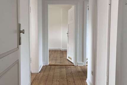 Wohnung Wiesbaden Biebrich - 3 Zimmer, 56 m&sup2;, 620&euro; | Angebot:26513450