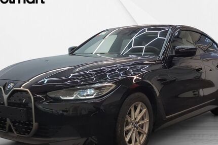 BMW i4 32.475 km 38.604 € Eschborn 65760