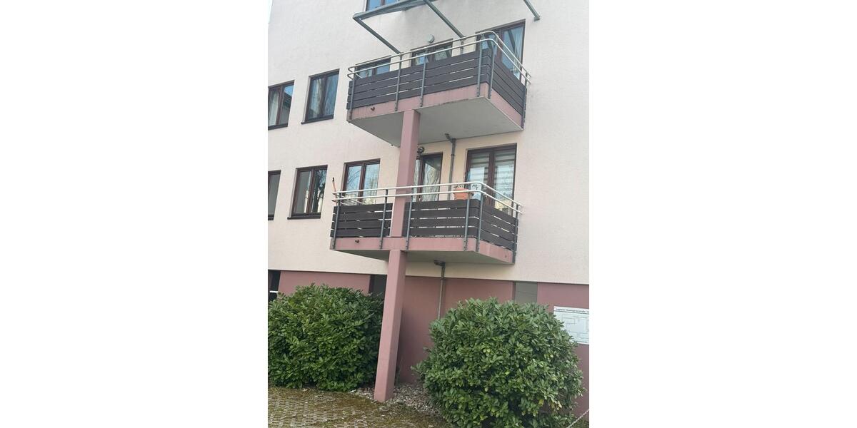 Etagenwohnung Wiesbaden Südost - 3 Zimmer, 90 m&sup2;, 1.650&euro; | Angebot:26227392