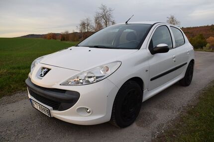 Peugeot 206 106.000 km 2.200 &euro; Schlangenbad 65388