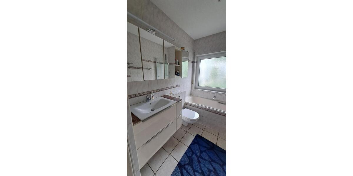 Etagenwohnung Bad Soden am Taunus - 3 Zimmer, 75 m&sup2;, 1.100&euro; | Angebot:26704190