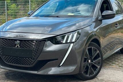 Peugeot 208 35.900 km 15.490 &euro; Wiesbaden 65203