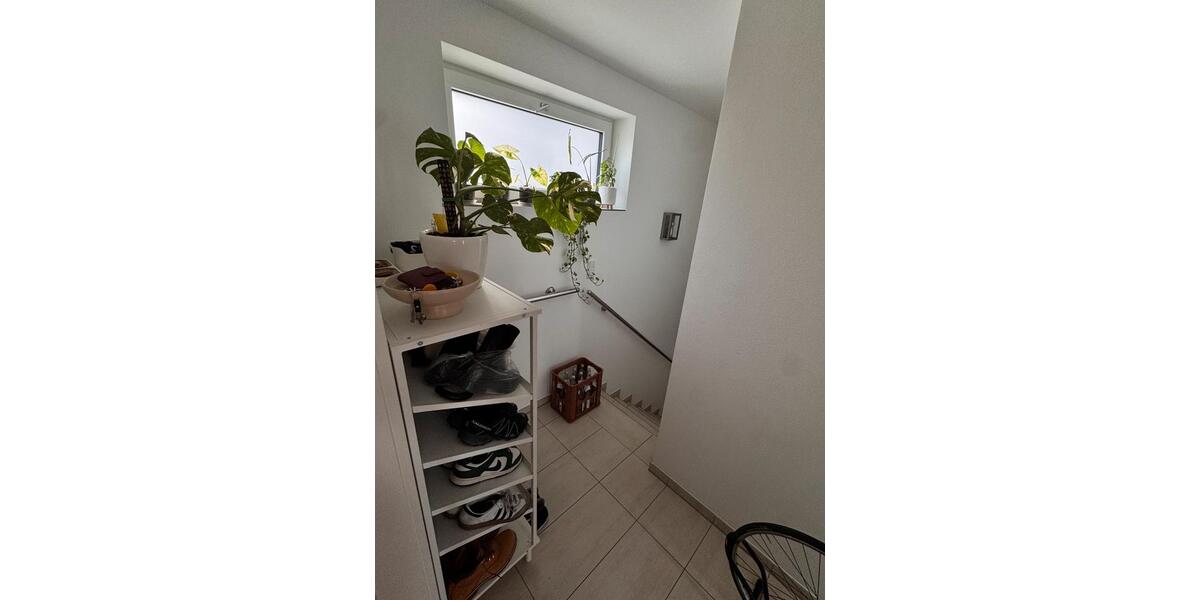 Etagenwohnung Mainz Lerchenberg - 2 Zimmer, 75 m&sup2;, 1.200&euro; | Angebot:24429462