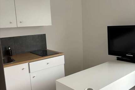 Wohnung zum Mieten in Kelsterbach 370 € 16 m²