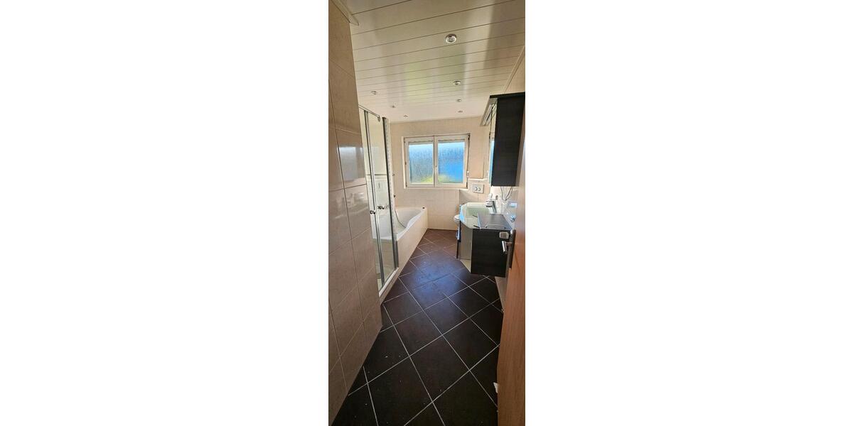 Dachgeschoßwohnung Oestrich-Winkel Winkel - 2 Zimmer, 86 m&sup2;, 1.300&euro; | Angebot:26687544