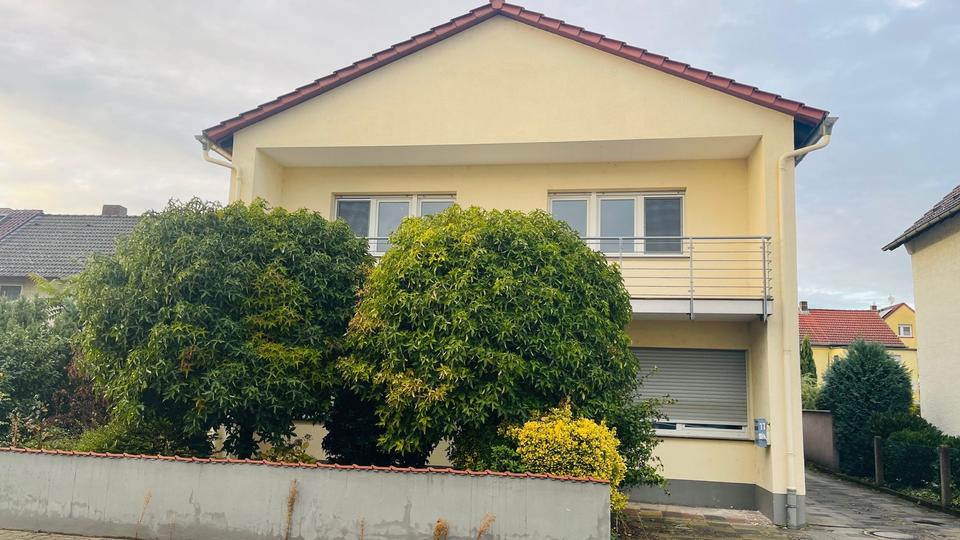 Luxuriöses Einfamilienhaus mit 6 Zimmern zu vermieten 6 zimmer