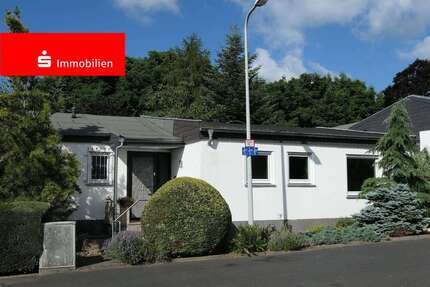 Haus zum Kaufen in Schwalbach 595.000 € 145.79 m²
