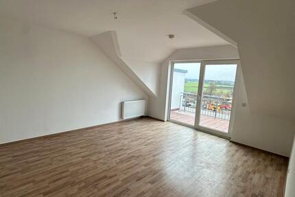 Wohnung Rüsselsheim am Main - 2 Zimmer, 69 m&sup2;, 1.220&euro; | Angebot:25512349