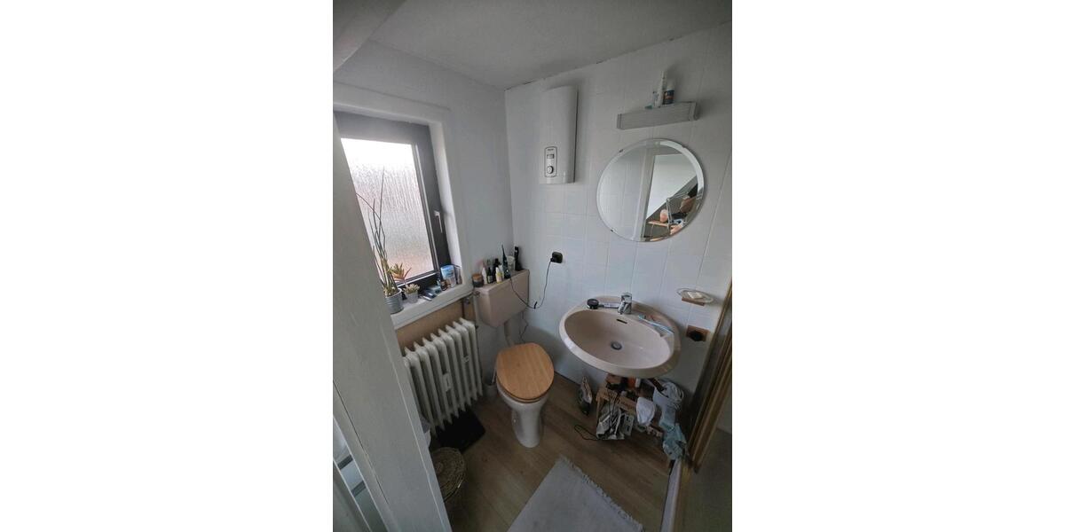 Dachgeschoßwohnung Mainz Gonsenheim - 2 Zimmer, 40 m&sup2;, 750&euro; | Angebot:26049489