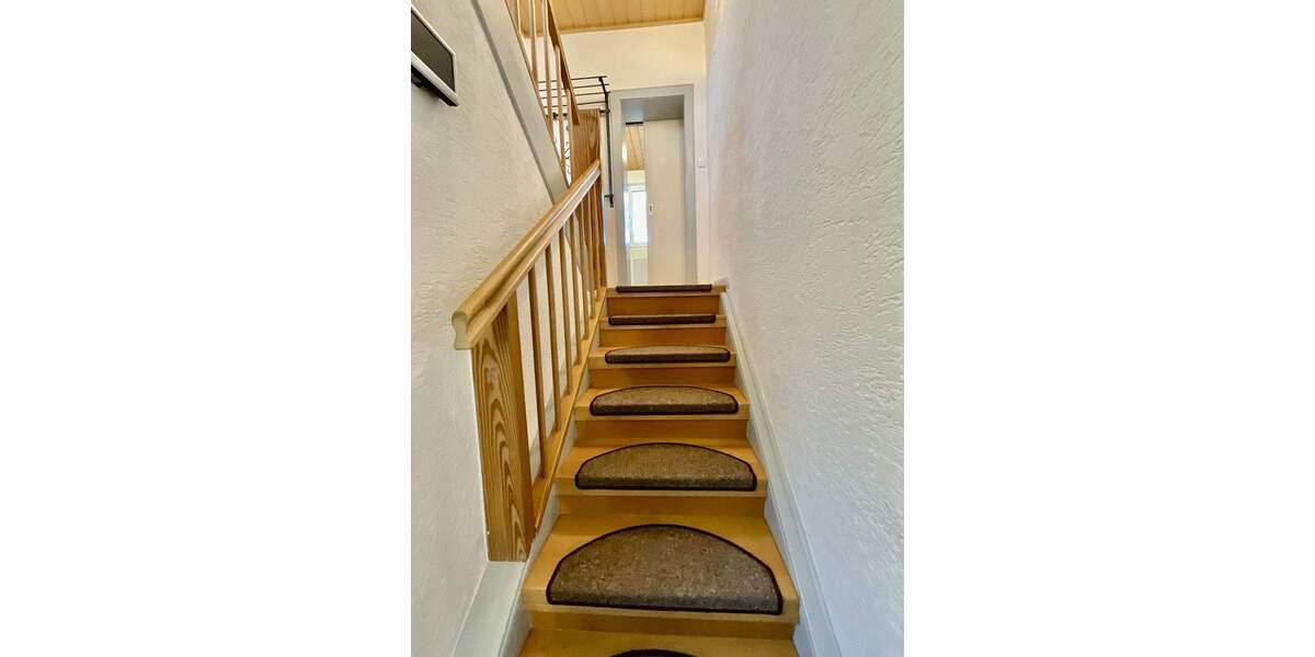 Einfamilienhaus Wiesbaden Schierstein - 5 Zimmer, 122 m&sup2;, 525.000&euro; | Angebot:23972769