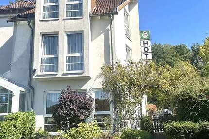 Gastronomie in Niedernhausen 1.100.000 € 480 m² zimmer