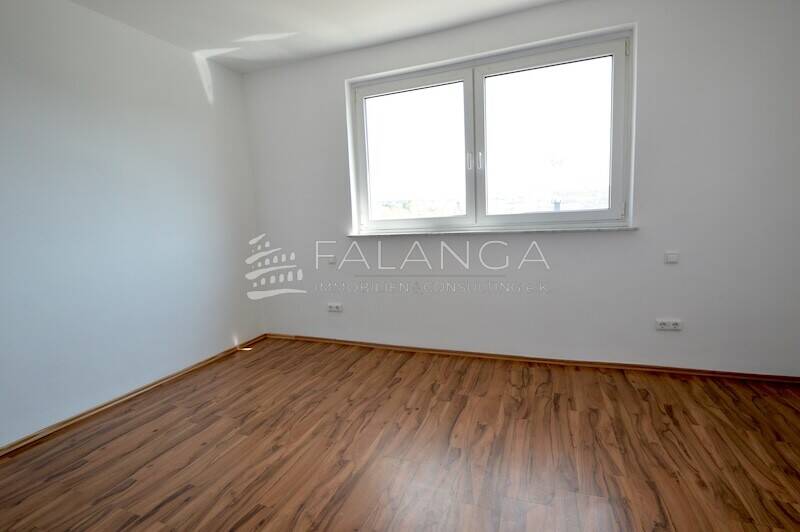 Reihenmittelhaus Idstein - 4 Zimmer, 94 m&sup2;, 399.000&euro; | Angebot:26362445