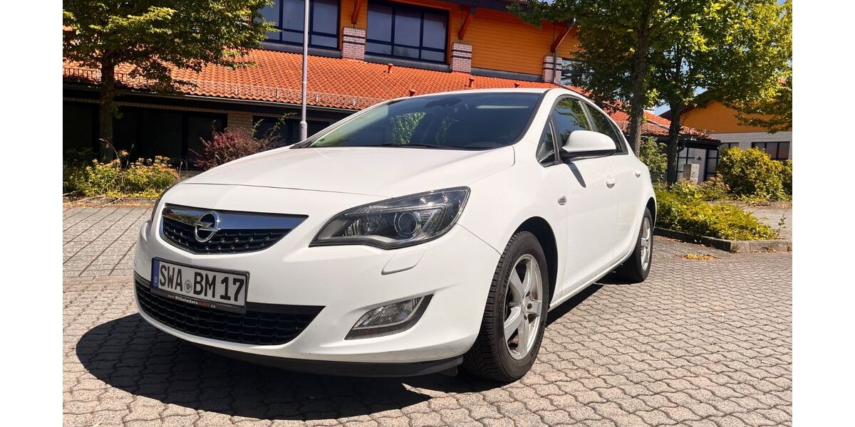 Opel Astra 124.000 km 3.300 &euro; Hünstetten 65510