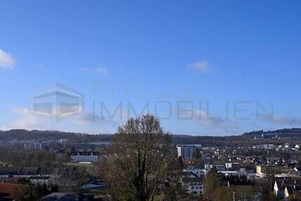 Haus zum Kaufen in Idstein 990.000 € 200 m² 6 zimmer