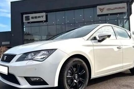 Seat Leon 29.450 km 14.490 &euro; Wiesbaden 65189