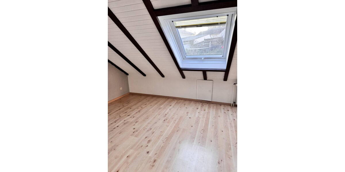 Etagenwohnung Bad Schwalbach Heimbach - 2 Zimmer, 77 m&sup2;, 186.000&euro; | Angebot:26239039