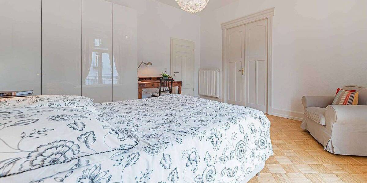 Etagenwohnung Frankfurt am Main Bockenheim - 3 Zimmer, 90 m&sup2;, 2.400&euro; | Angebot:26803848