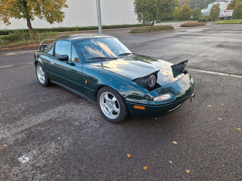 Mazda MX-5 250.000 km 9.000 € Frankfurt 60311