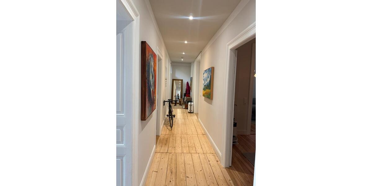 Etagenwohnung Wiesbaden Nordost - 4 Zimmer, 100 m&sup2;, 1.990&euro; | Angebot:26604135