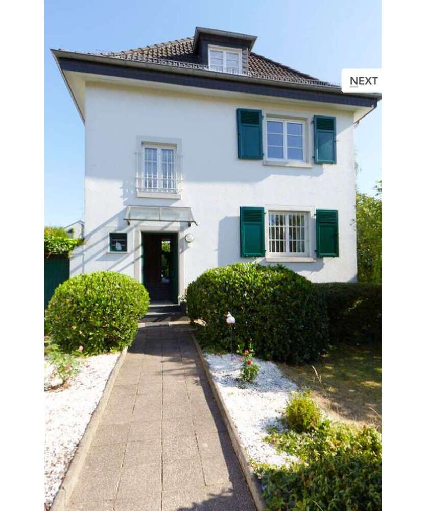Haus zum Kaufen in Schwalbach am Taunus 1.275.000 € 140 m²