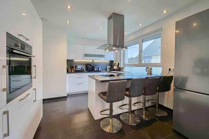 260,7 m² Wohn- und Arbeitskomfort auf höchstem Niveau - alles in einem Haus 5 zimmer