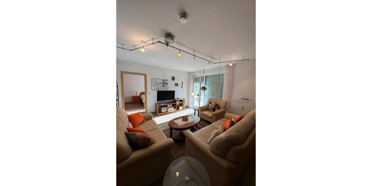 Erdgeschoßwohnung Idstein - 2 Zimmer, 76 m&sup2;, 1.050&euro; | Angebot:25134350