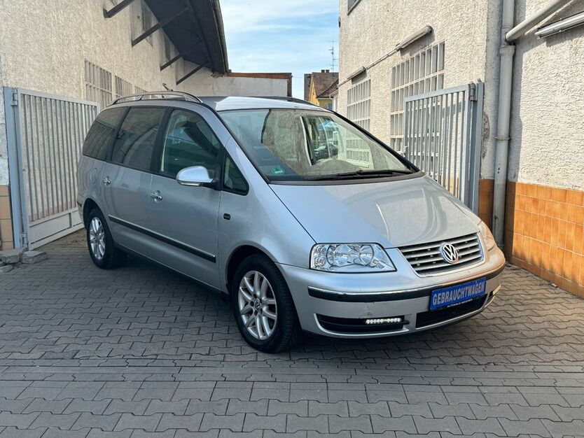 VW Sharan 174.793 km 5.999 € Neu-Isenburg 63263