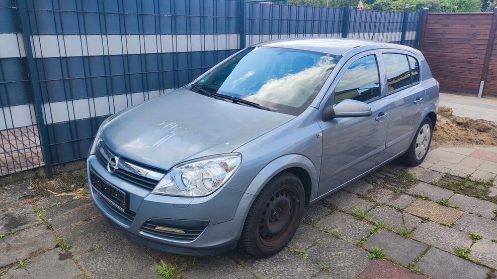 Opel Astra 195.000 km 1.800 € Hattersheim 65795