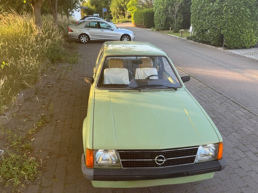 Opel Kadett D 68.016 km 2.999 € Sörgenloch 55270