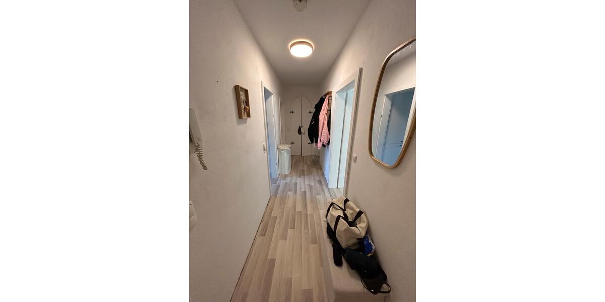 Dachgeschoßwohnung Wiesbaden Dotzheim - 3 Zimmer, 58 m&sup2;, 830&euro; | Angebot:25802168