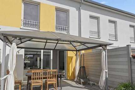 Haus Kelsterbach - 5 Zimmer, 141 m&sup2;, 2.400&euro; | Angebot:26917264