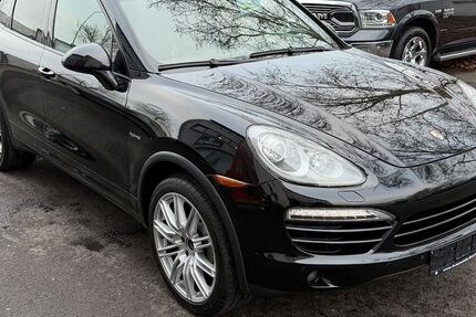Porsche Cayenne 182.500 km 28.500 &euro; Wiesbaden 65203