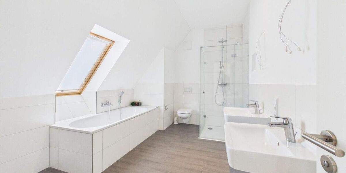 Etagenwohnung Wiesbaden Nordost - 5 Zimmer, 137 m&sup2;, 795.000&euro; | Angebot:25743077