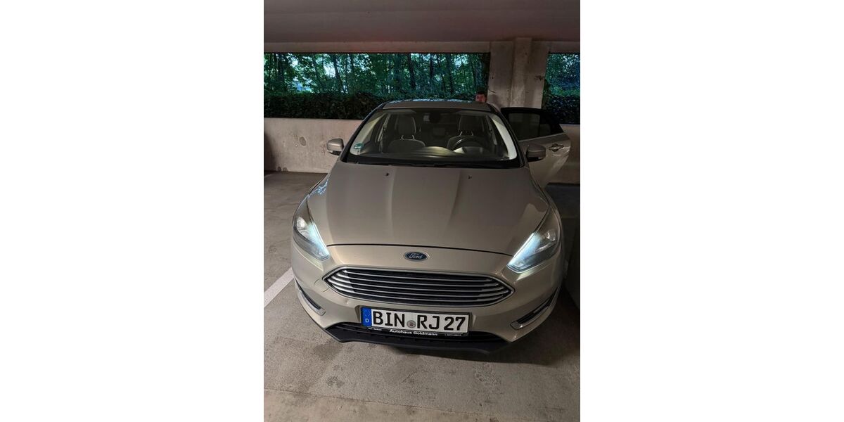 Ford Focus 160.000 km 5.900 &euro; Nieder-Olm 55268