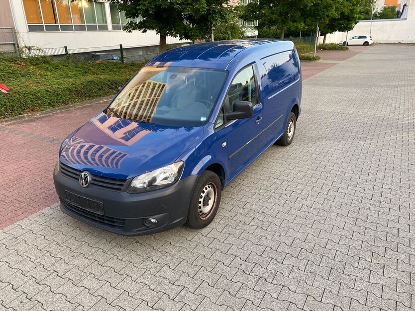 VW Caddy Maxi 383.000 km 4.990 € Frankfurt am Main 60389