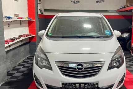 Opel Meriva 88.000 km 5.700 &euro; kelkheim 65779