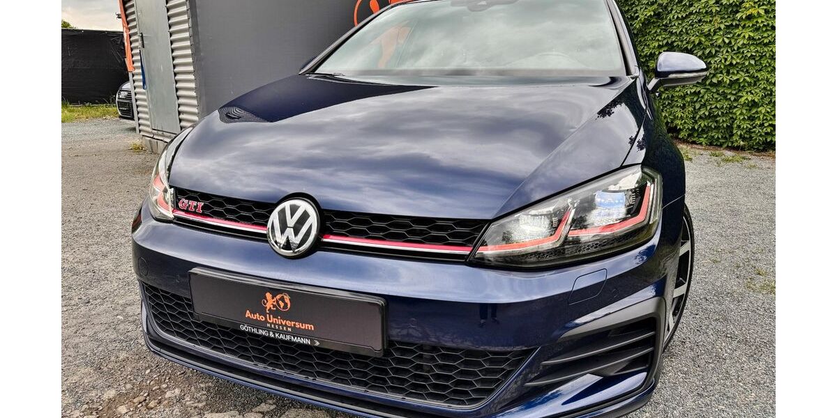 VW Golf 120.000 km 18.990 &euro; Liederbach am Taunus 65835