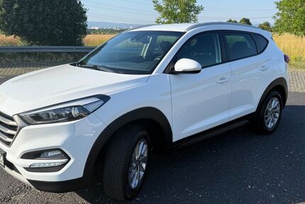 Hyundai TUCSON 179.000 km 10.500 &euro; Ober-Olm 55270