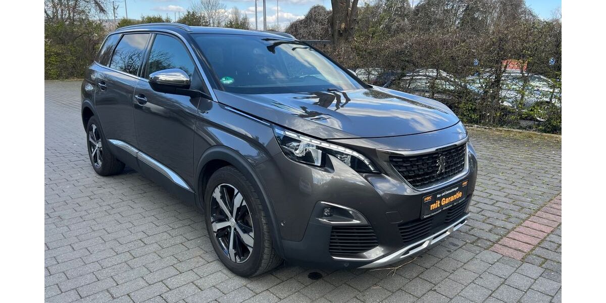Peugeot 5008 108.500 km 17.900 &euro; Wiesbaden 65197