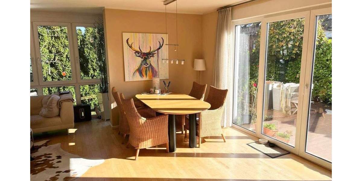 *NEU* *NEU* MODERNES SEHR GEPFLEGTES EINFAMILIENHAUS IN BESTER RUHELAGE! GLEICH BESICHTIGEN! 5 zimmer