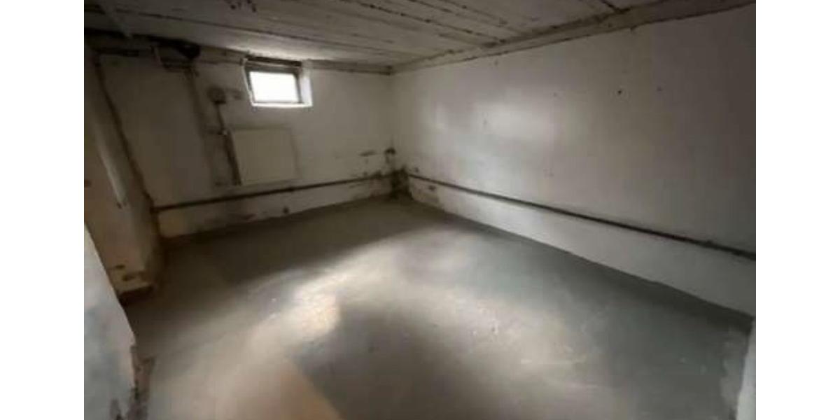 Einfamilienhaus Wiesbaden Bierstadt - 3.5 Zimmer, 85 m&sup2;, 1.300&euro; | Angebot:24693201