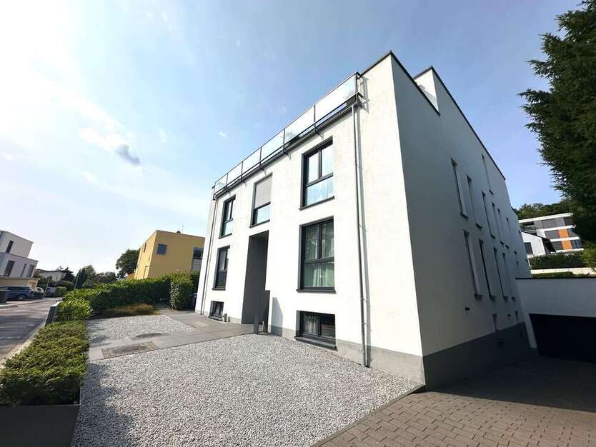 Wohnung zum Mieten in Hofheim 2.600 € 172 m²