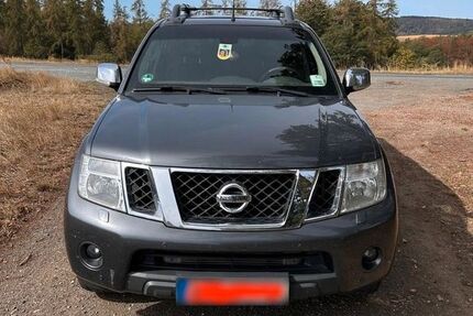 Nissan Navara 200.000 km 15.500 &euro; Heidenrod 65321