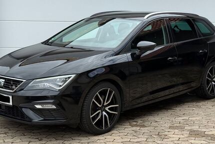 Seat Leon 185.000 km 11.799 € Wiesbaden 65201