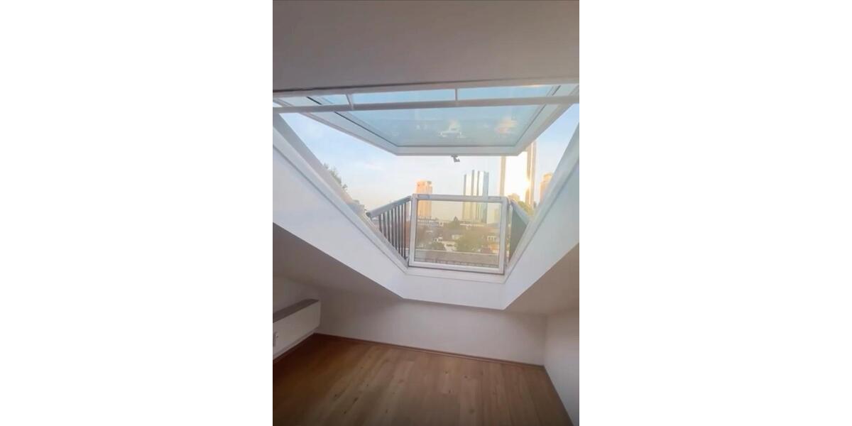 Dachgeschoßwohnung Frankfurt am Main Bockenheim - 2 Zimmer, 36 m&sup2;, 990&euro; | Angebot:25362696