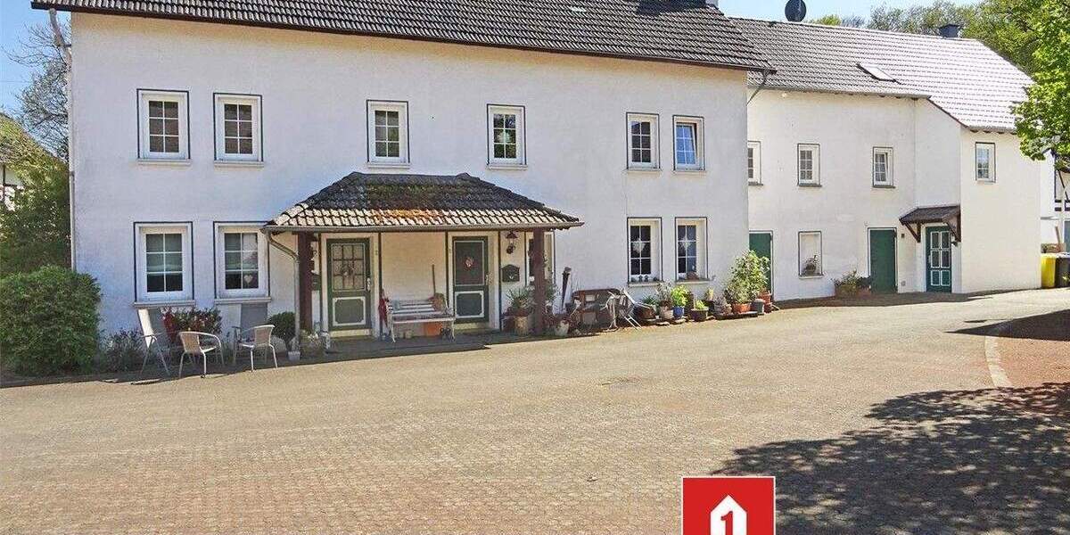 Reihenmittelhaus Katzenelnbogen - 4 Zimmer, 209 m&sup2;, 1.300&euro; | Angebot:24763268