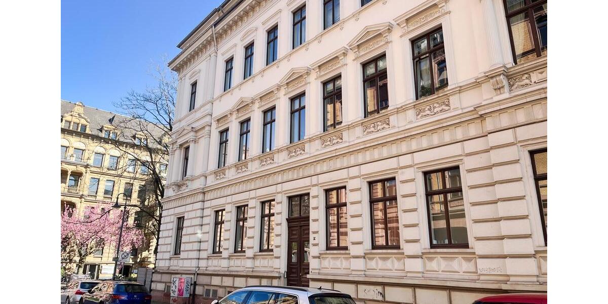 Dachgeschoßwohnung Wiesbaden Südost - 2 Zimmer, 71 m&sup2;, 950&euro; | Angebot:26163480