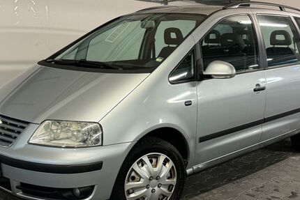 VW Sharan 199.000 km 3.490 &euro; Mainz 55130