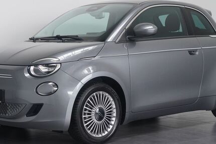 Fiat 500e 9.723 km 16.990 € Wiesbaden 65205